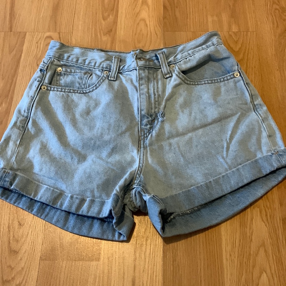 Levi’s jean shorts